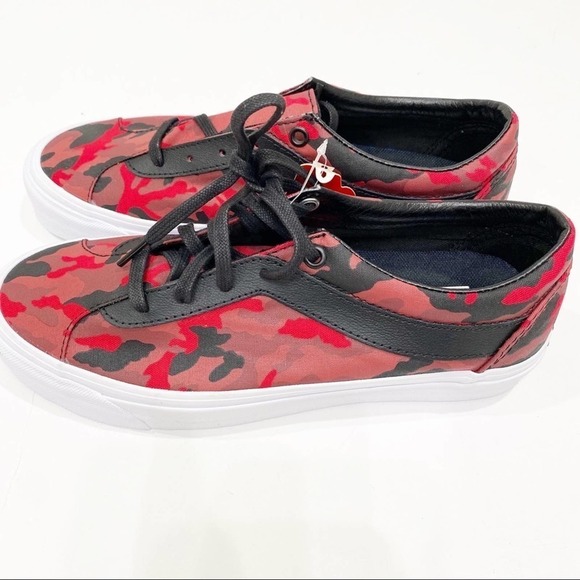 Vans Ultracush Racing Red Camo Sneaker - Picture 3 of 8
